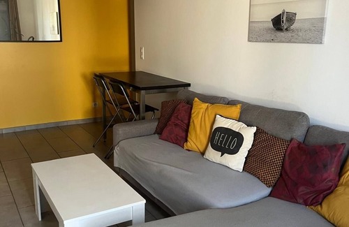 Villenave-d'Ornon House | Maison Teranga au Bourg de Villenave d'ornon for 8