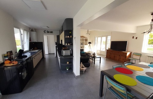 Gaillan-en-Medoc House | Maison Toute Équipée Avec Piscine et Pool House