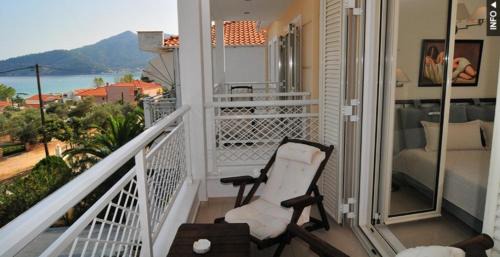 Chrisi Ammoudia Apartment | Maisonettes Athina
