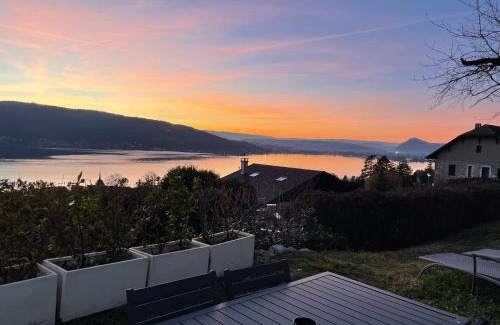 Veyrier-du-Lac House | Maisonnette vue panoramique lac d'Annecy