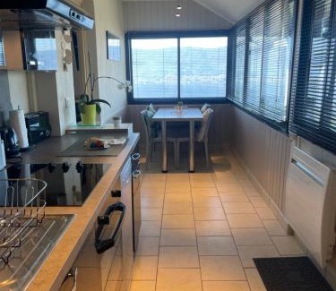 Veyrier-du-Lac House | Maisonnette vue panoramique lac d'Annecy