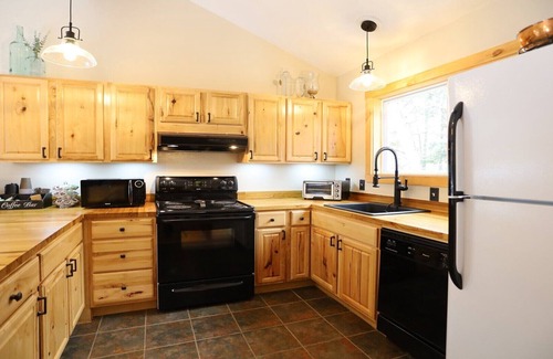 Campton House | Make this private updated Waterville Estates Home your next family vacation! (BV146E)