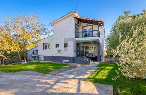 Makri Apartment | Makri Lux House 4 BDR