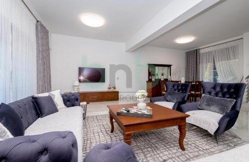 Makri Apartment | Makri Lux House 4 BDR