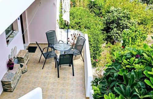 Paleopolis Apartment | Maltabe Studios