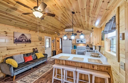 Mammoth Cave Cabin | Mammoth Cave Cabin Rentals 6 - 12.8 miles from Mammoth Cave National Park