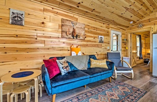 Mammoth Cave Cabin | Mammoth Cave Cabin Rentals 9 - 12.8 miles from Mammoth Cave National Park