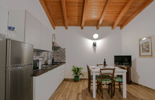 Mamoiada Apartment | Mamuthones Apartment