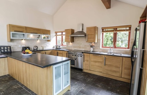 Aberdaron House | MANAROS COTTAGE, pet friendly, country holiday cottage in Aberdaron