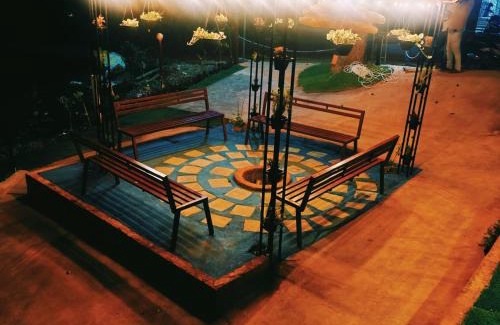 Kozhikode Hotel | Mannath Private Pool Villas at Vellarimala