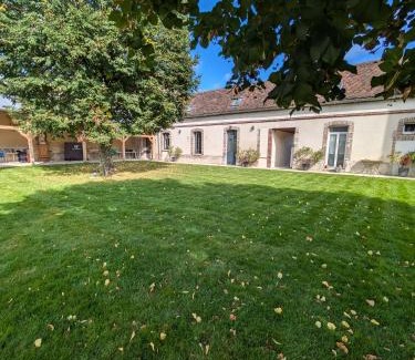 Sens House | Manoir Saint Joseph