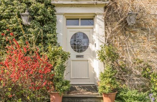 Potter Brompton House | Manor Farm