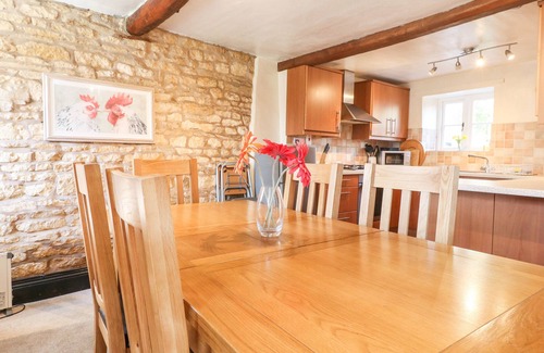 North Luffenham House | Manor View