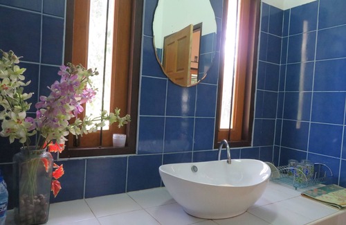 Phang Nga House | Manora Garden B & B