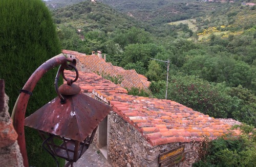 Castelnou House | Mansion - CastelnouHouse with character