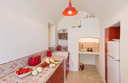 Emporio Villa | Mantilida Villa The House