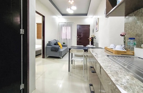 Mabini Apartment | Manzil Anilao B&B 2 bdr apt U4