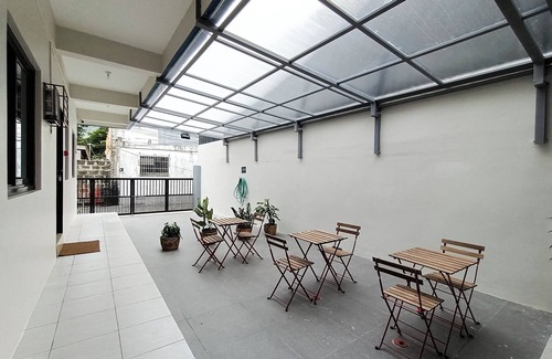 Mabini Apartment | Manzil Anilao Cosy 2 Bedroom Apartment U1