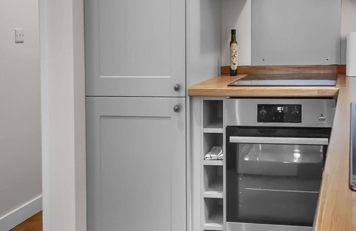 East Tisted Cottage | Maplescombe - a 3 bedroom cottage in Newton Valence near Alton