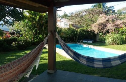 Praia Grande House | Maravilhosa casa em Ilhabela - Praia do Julião