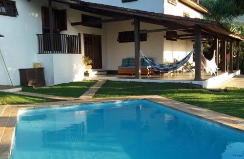 Praia Grande House | Maravilhosa casa em Ilhabela - Praia do Julião