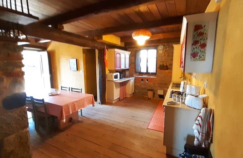 Pieve Fosciana House | Marcione, character cottage, own pool, wonderful views, walk restaurant; WIFI!