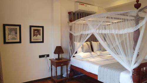Bandaramulla Hotel | Margaret House