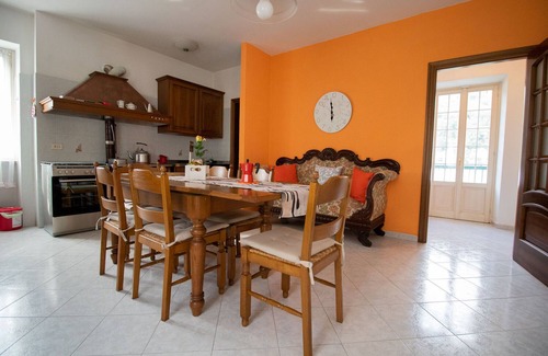 Coreglia Ligure Apartment | Margherita Guest House citra code: 010019-LT-0003