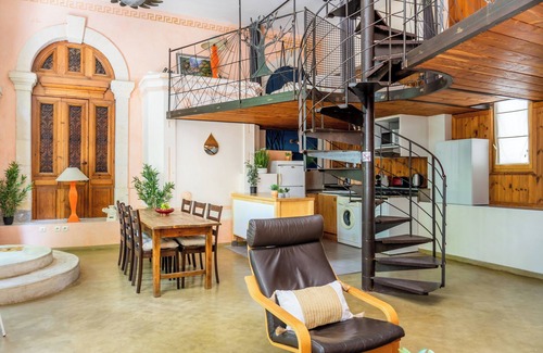 Pezenas Apartment | Marguerite - beautiful apartment in renovated Couvent les Ursulines, Pézenas