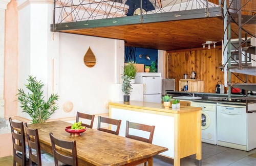 Pezenas Apartment | Marguerite - beautiful apartment in renovated Couvent les Ursulines, Pézenas