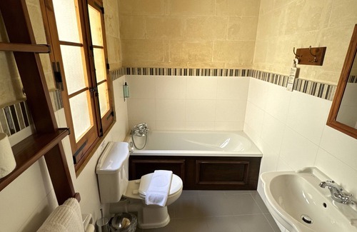 Ta' Għammar Bed & Breakfast | Maria's B&B