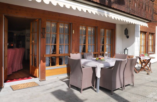 Saanen Apartment | Marie-Soleil Sud by Interhome