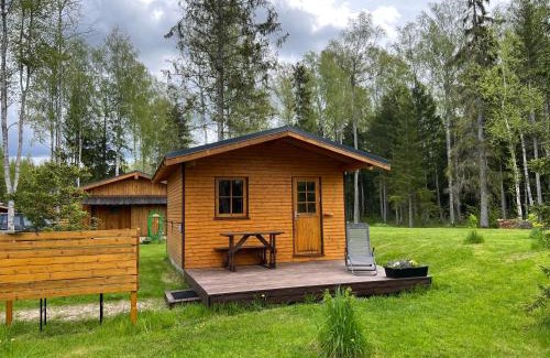 Laane-Nigula Parish House | Marika Puhkeküla - Metsanurga Öömaja "shared bathroom"