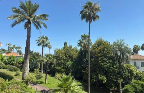La Celle-sous-Gouzon Apartment | Marilyn Beach - Vue mer, terrasse, garage privé