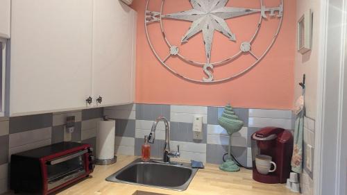 Naples Apartment | Marina getaway on the water!