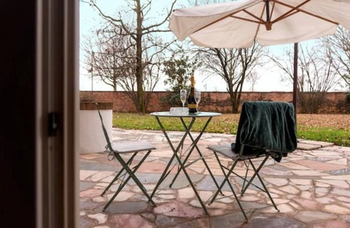 Treviso Apartment | Mariposa[30'from Venice] Free parking in luxury garden
