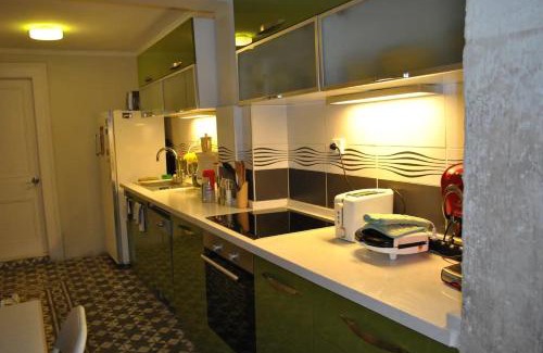 Old Town Villa | Maris Alsancak City Center