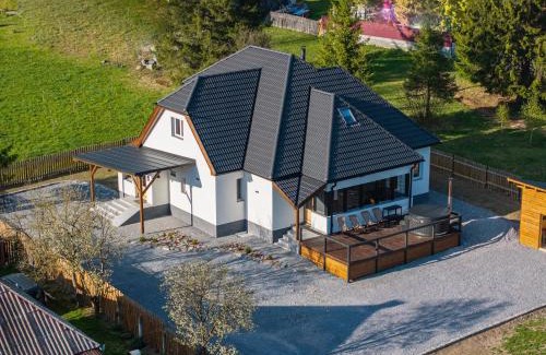 Izvoru Muresului Villa | Mariska Villa