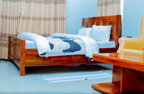 Kigoma Hotel | MARK-A VACATION HOME