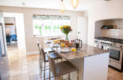 Montgomery House | Marrington Farmhouse