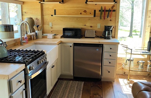 Valatie Cabin | Martin Van Buren historical Log cabin