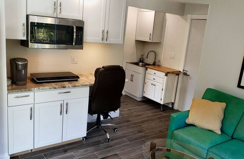 Palm Beach Gardens House | Marvelous! PRIVATE Suite, HeatedPool 5min to Beach, Stadum, PGA