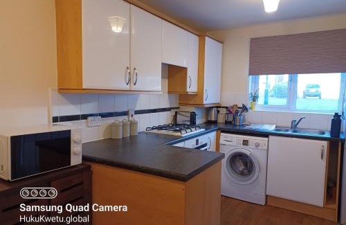 Newark upon Trent House | Marvyn-Seven House-Huku Kwetu-3 Bedroom-Fully furnished-Quiet