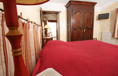 Grane Other | Mas DISTAISE, 5 bedrooms, 4 bathrooms, pool, billiards. Vacations with family and friends