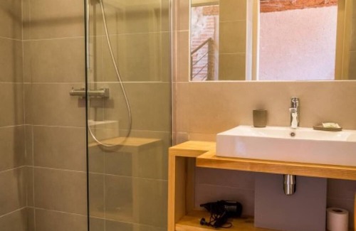 Bompas Bed & Breakfast | Mas Latour Lavail