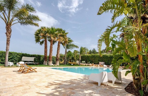 Conversano Villa | Massaroom - Gorgeous villa with sea view pool