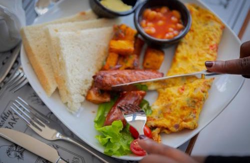 Masindi Resort | Master Peace Resort