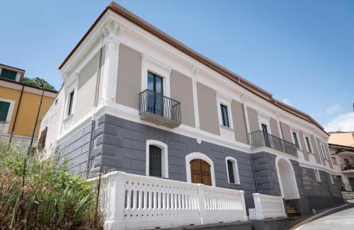 San Pietro al Tanagro Apartment | Mastu Gilardo