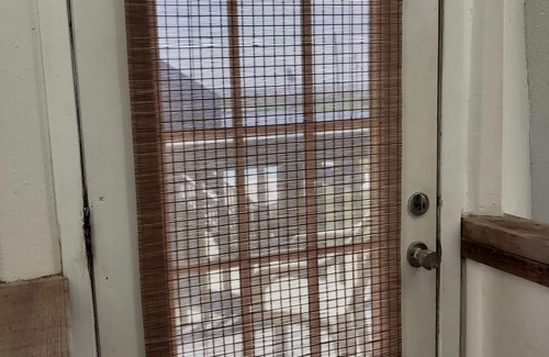 Matagorda Condo | Matagorda Beach Condo Pool, Internet