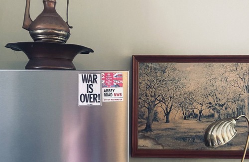 Matakana Cottage | Matakana Waterfall Hideaway & Retro Store